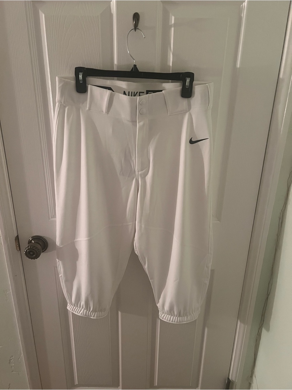 NWT Nike White Baseball Pants with Black Swoosh and Black Waistband Logo Large